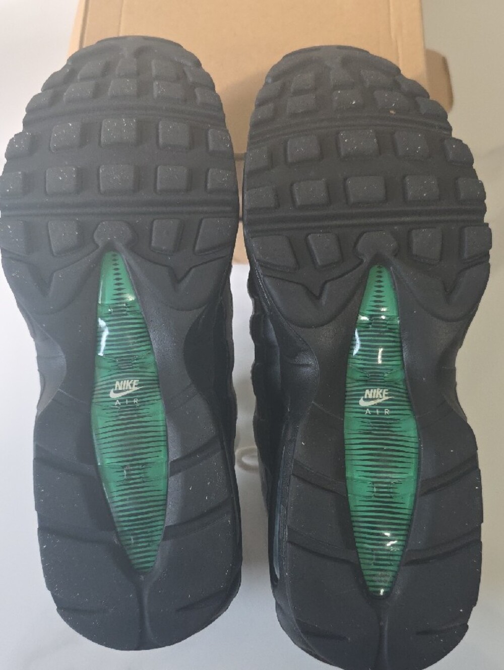 Nike Air Max 95 Gray and Teal Athletic Sneakers - Picture 8 of 10